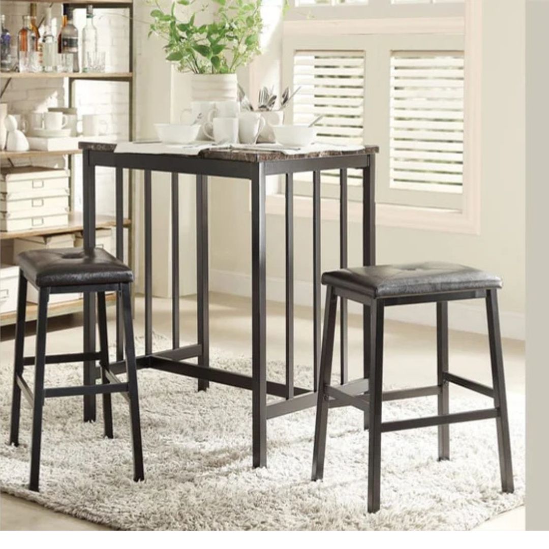 Shop bar & pub sets in Halifax, Nova Scotia – stools and tables