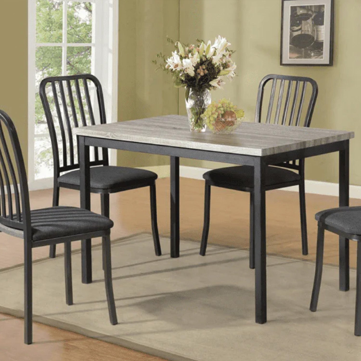 Dining sets serving Bridgewater and South Shore homes