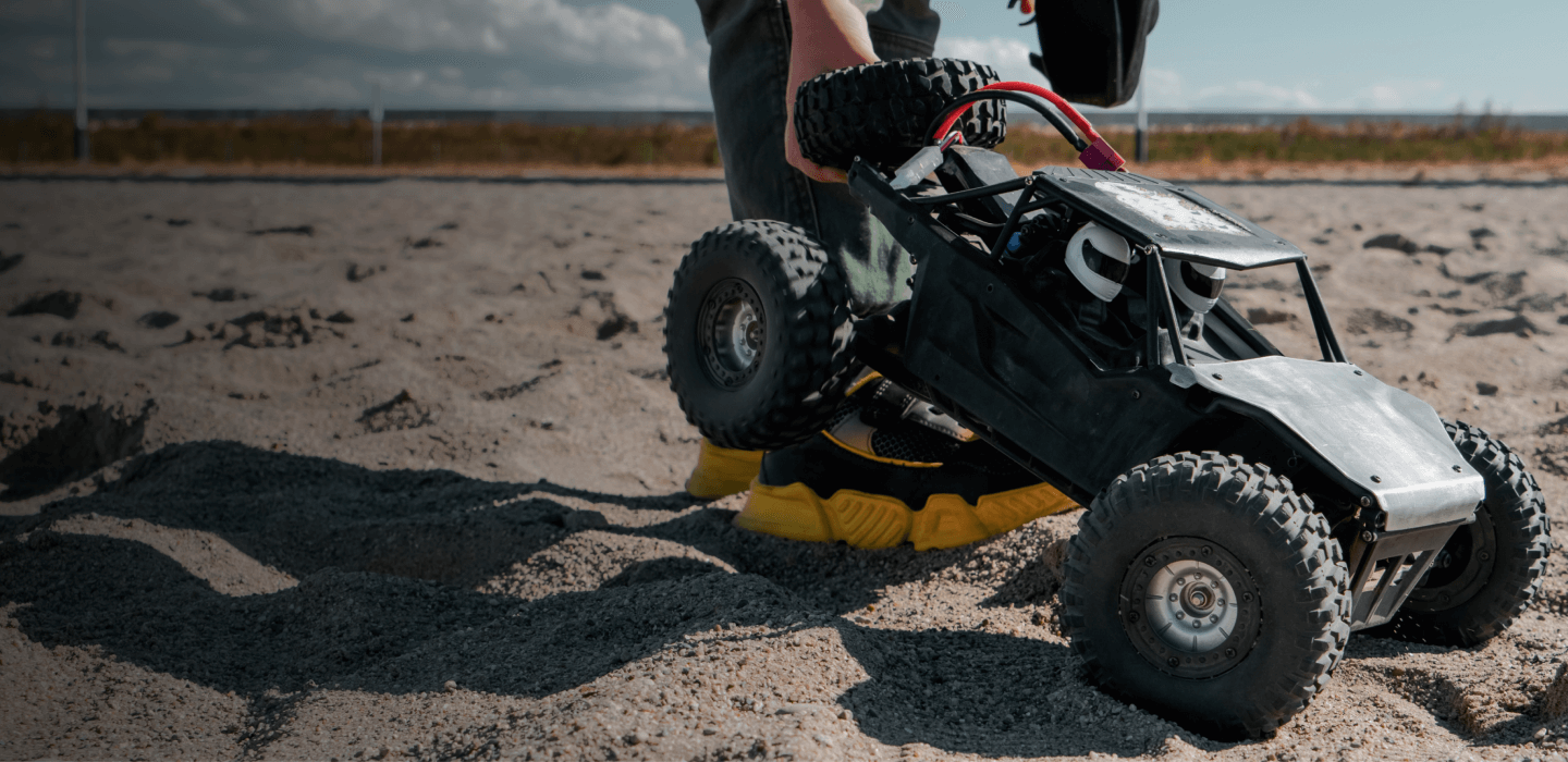 Queen mattress displayed on a dark background with Furniture Spot branding and call-to-action buttons