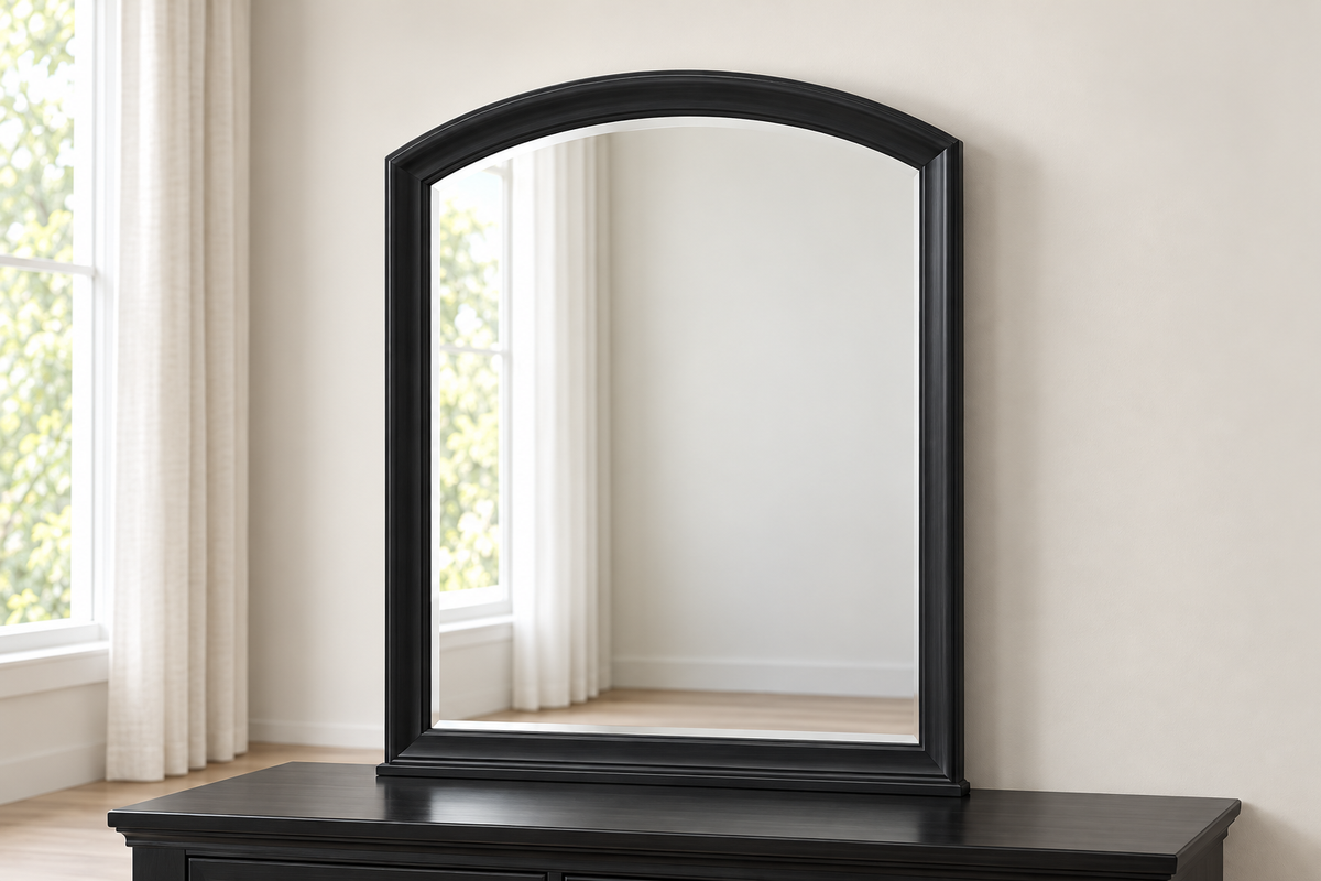 Romeo black mirror, product photograph