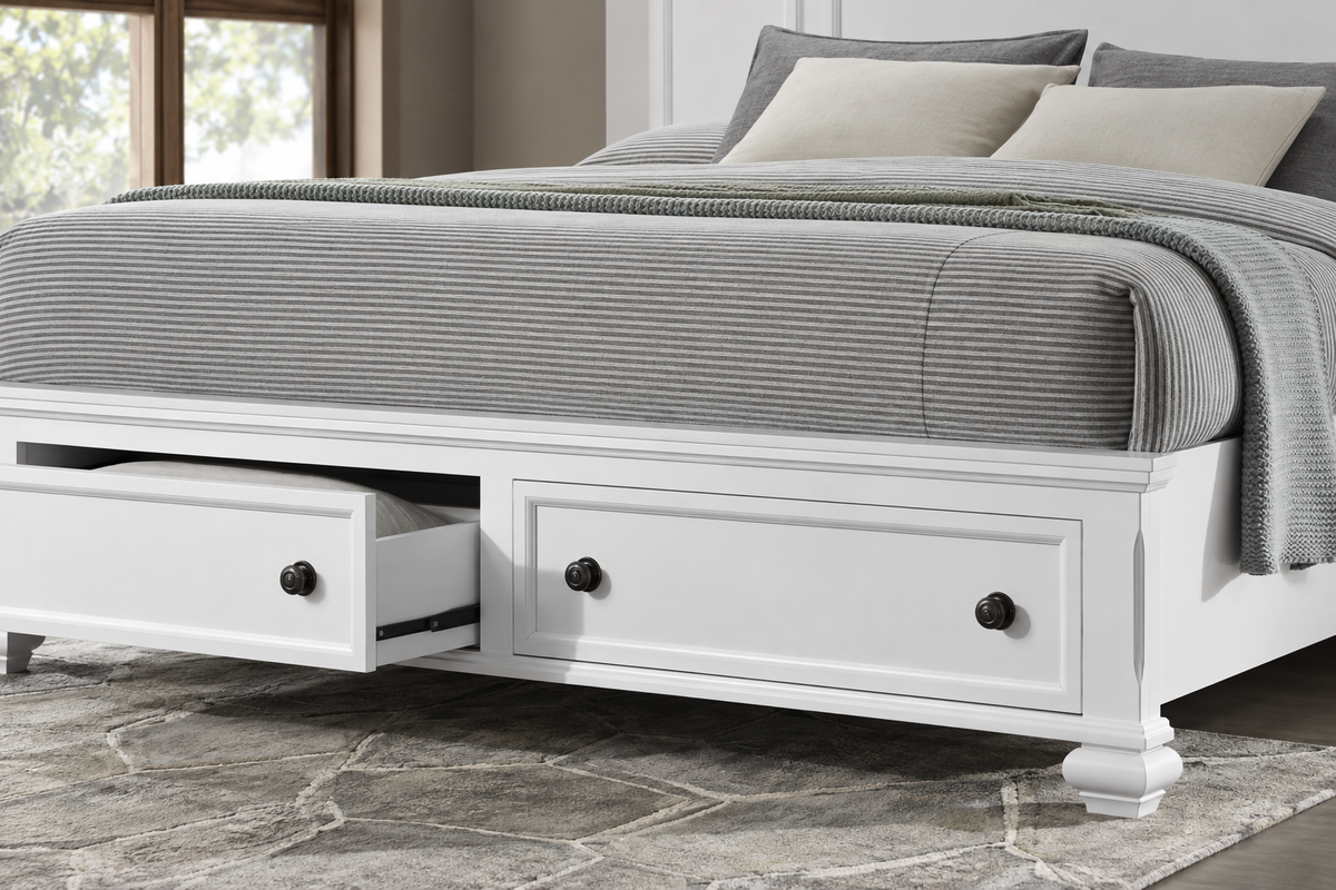 Romeo white bed, close-up detail